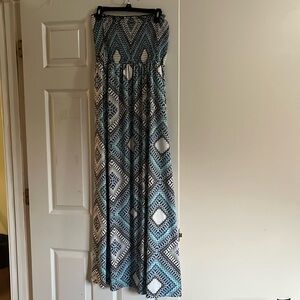 Like new Strapless maxi dress, black, blue and white geographic -Large